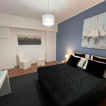 Affittacamere Appia Nuova 639 Rome Bagian luar foto