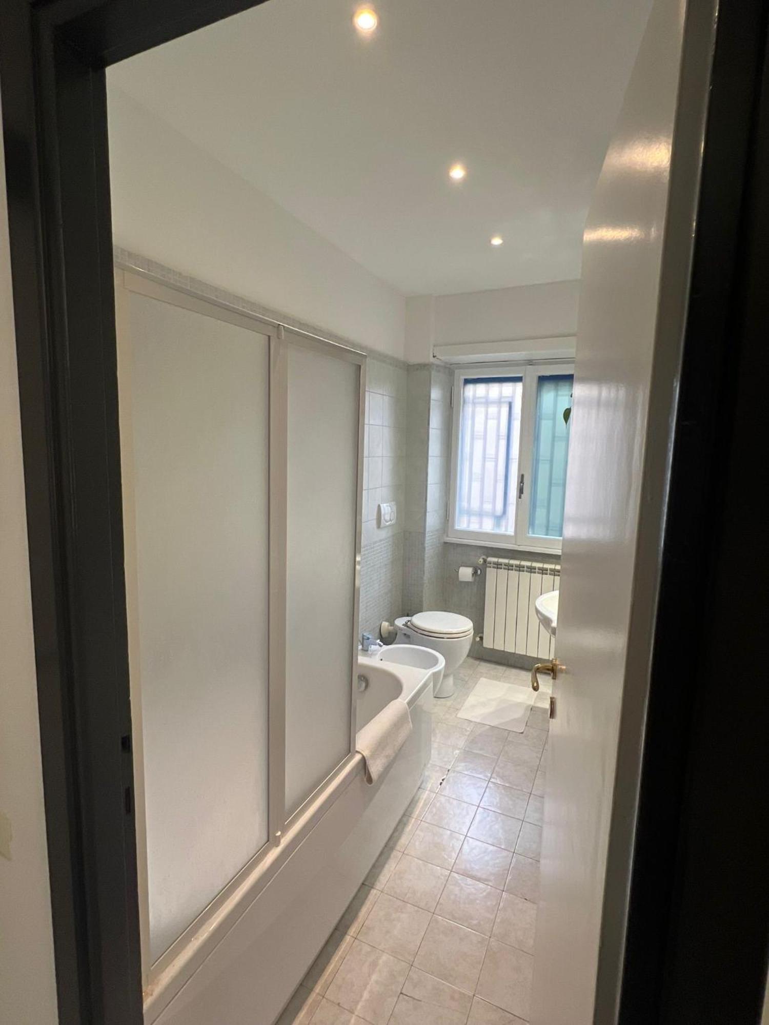 Affittacamere Appia Nuova 639 Rome Bagian luar foto