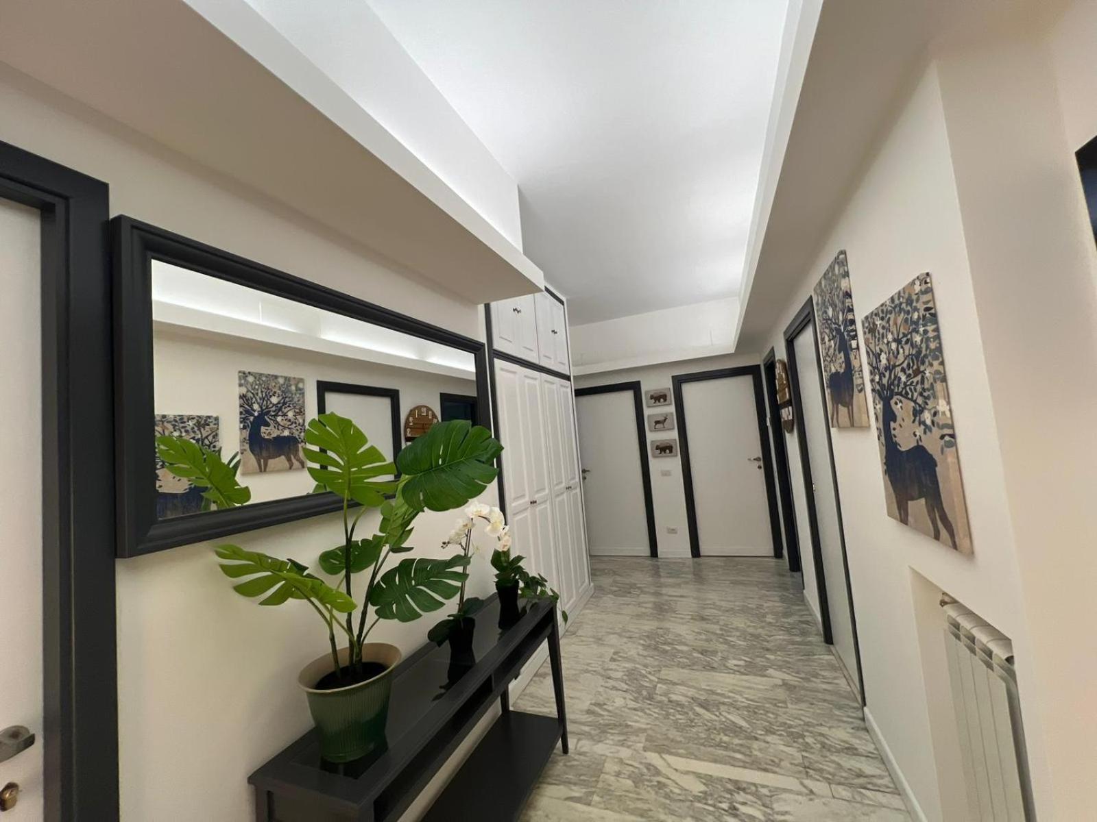 Affittacamere Appia Nuova 639 Rome Bagian luar foto
