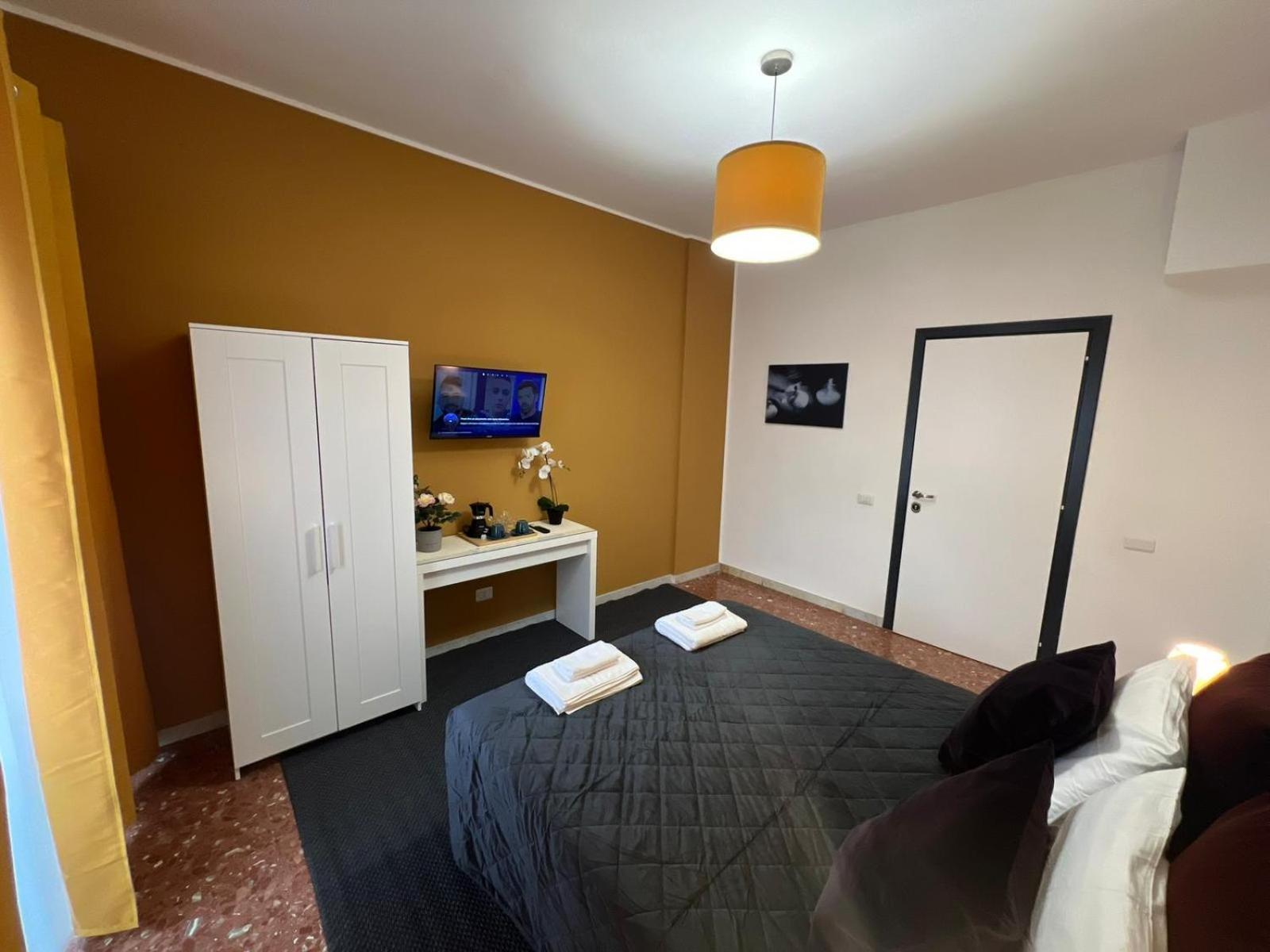 Affittacamere Appia Nuova 639 Rome Bagian luar foto